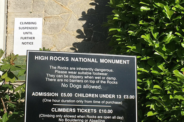 High-Rocks---Climbing-Suspended